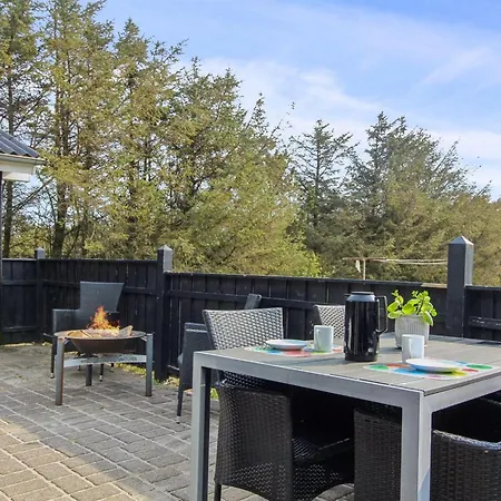 Aike - 400m From The Sea By Interhome Feriehus *