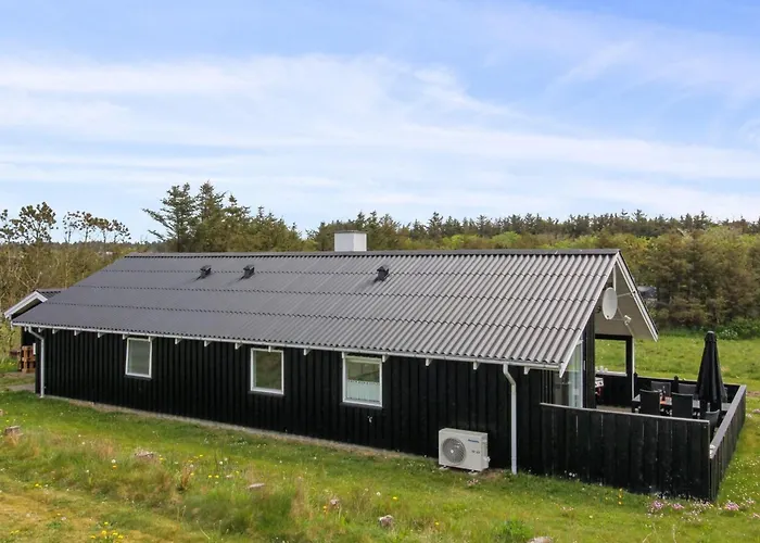 Aike - 400m From The Sea By Interhome *